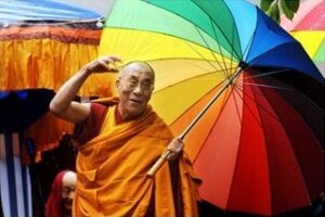 dalai-lama-giocoso