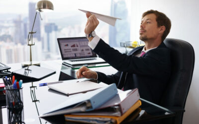 Aiuto, devo sconfiggere la noia in ufficio